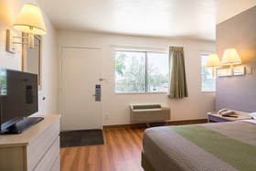 Motel 6 Pueblo I 25
