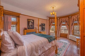 Orman Mansion