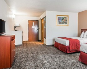Comfort Inn & Suites Pueblo