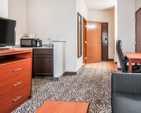 Comfort Inn & Suites Pueblo