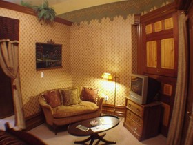 The Edgar Olin House Bed and Breakfast