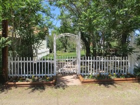 The Edgar Olin House Bed and Breakfast