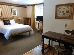 Redstone Cliffs Lodge
