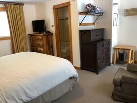 Redstone Cliffs Lodge