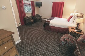 The Redstone Inn
