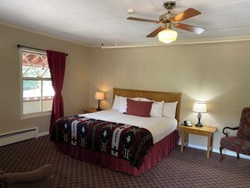 The Redstone Inn
