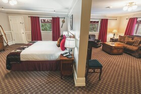 The Redstone Inn