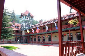 The Redstone Inn