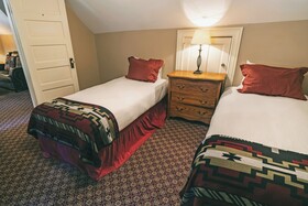The Redstone Inn