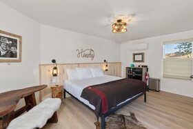 Hotel Palomino