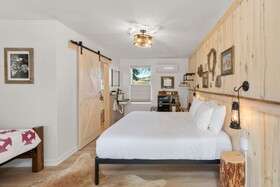 Hotel Palomino