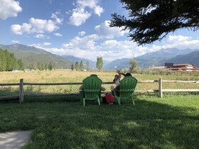 Ridgway Lodge and Star Saloon