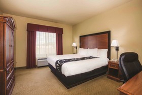 La Quinta Inn & Suites by Wyndham Rifle