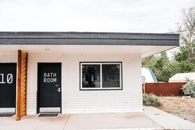 Amigo Motor Lodge