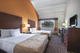 La Quinta Inn & Suites by Wyndham Silverthorne - Summit Co