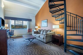 La Quinta Inn & Suites by Wyndham Silverthorne - Summit Co