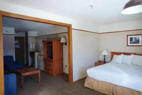 Luxury Inn and Suites