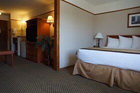 Luxury Inn and Suites
