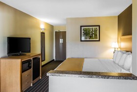 Quality Inn & Suites Silverthorne - Copper Mountain