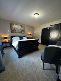 Silverton Mountain Manor