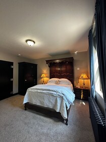 Silverton Mountain Manor