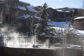 Capitol Peak Lodge Condominiums