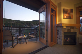 Capitol Peak Lodge Condominiums