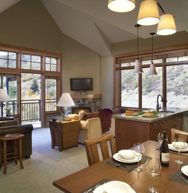 Capitol Peak Lodge Condominiums