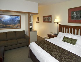 Pokolodi Lodge