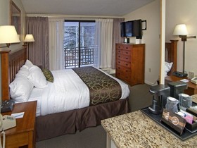 Pokolodi Lodge