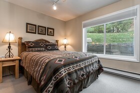 Seasons Four by Snowmass Vacations