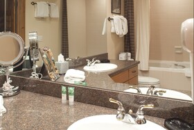 Shadowbrook Condominiums