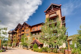 Snowmass Mountain Lodging