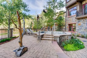 Snowmass Mountain Lodging