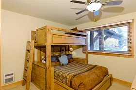 The Crestwood Condominiums