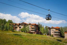 The Crestwood Condominiums