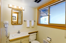 The Crestwood Condominiums