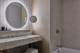Viewline Resort Snowmass, Autograph Collection