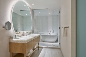 Viewline Resort Snowmass, Autograph Collection