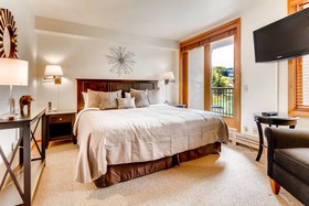 Woodrun Place, a Destination by Hyatt Residence