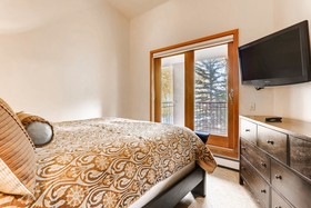 Woodrun Place, a Destination by Hyatt Residence