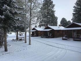 Grandview Cabins & RV Resort