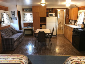 Grandview Cabins & RV Resort