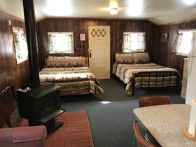 Grandview Cabins & RV Resort