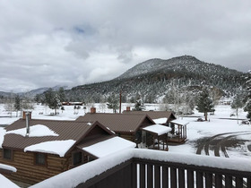 Grandview Cabins & RV Resort