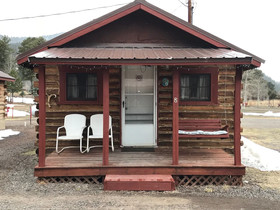 Grandview Cabins & RV Resort