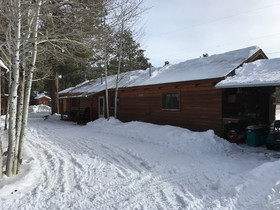 Grandview Cabins & RV Resort