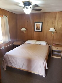 Lazy Bear Cabin