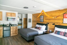 LOGE Wolf Creek