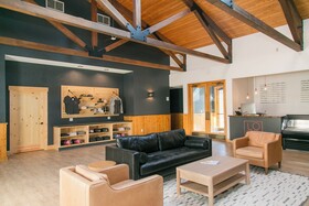 LOGE Wolf Creek